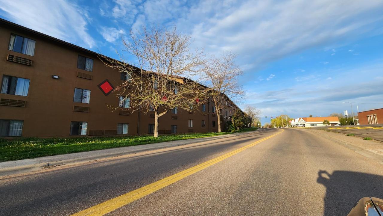 Grizzly Inn Great Falls Exterior photo